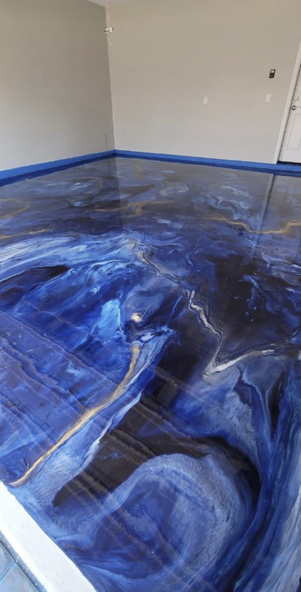 mayhem coatings custom epoxy flooring